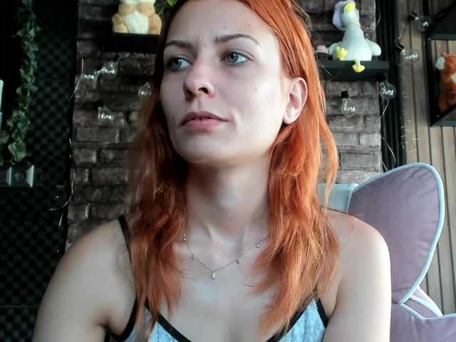 karo131324 live cam on BongaCams