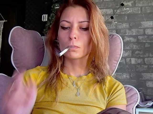 karo131324 live cam on BongaCams