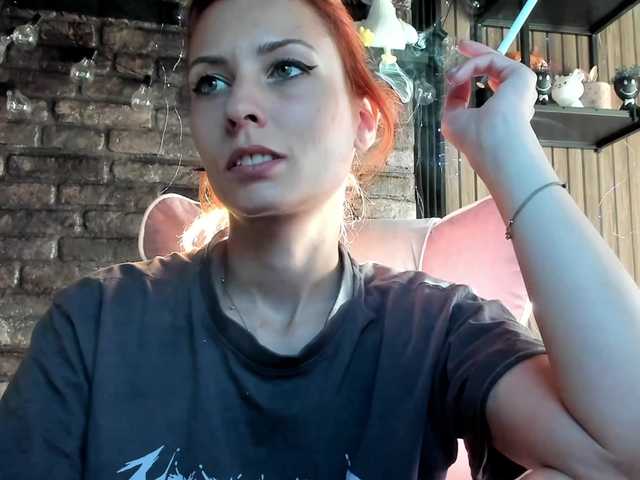 karo131324 live cam on BongaCams
