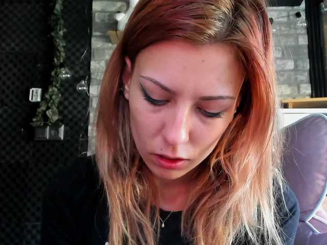 karo131324 live webcam show