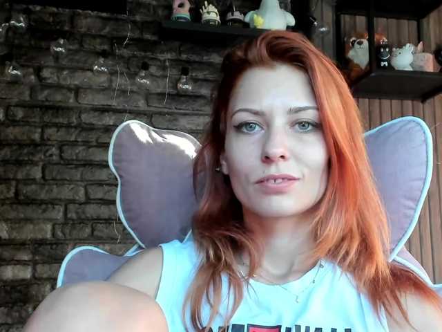 karo131324 live cam on BongaCams