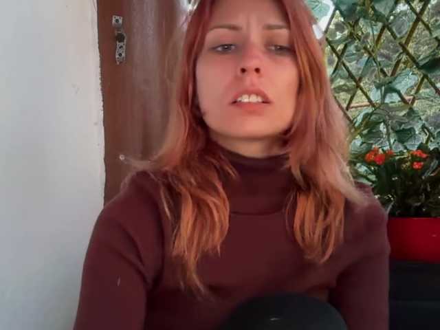 karo131324 live cam on BongaCams