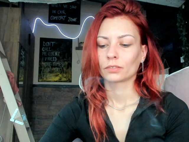 karo131324 live cam on BongaCams