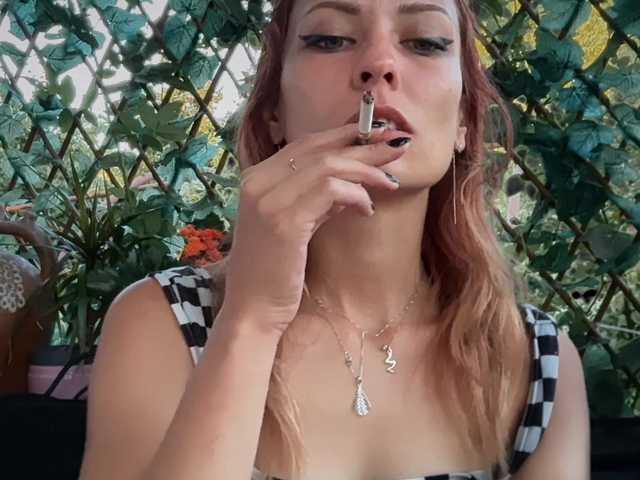 karo131324 live cam on BongaCams