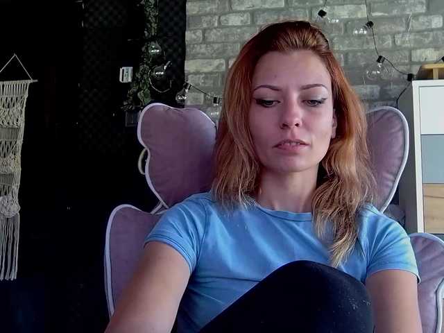 karo131324 live cam on BongaCams