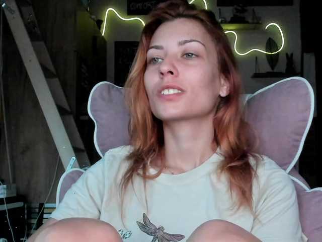 karo131324 live cam on BongaCams