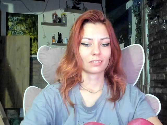 karo131324 live cam on BongaCams