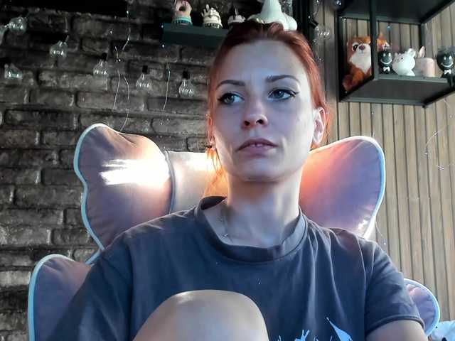 karo131324 live cam on BongaCams