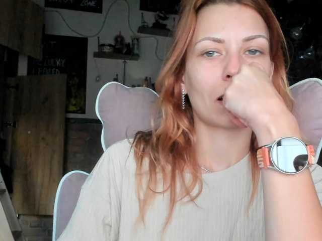 karo131324 live cam preview