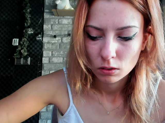 karo131324 live webcam show