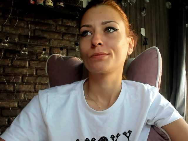 karo131324 live cam on BongaCams