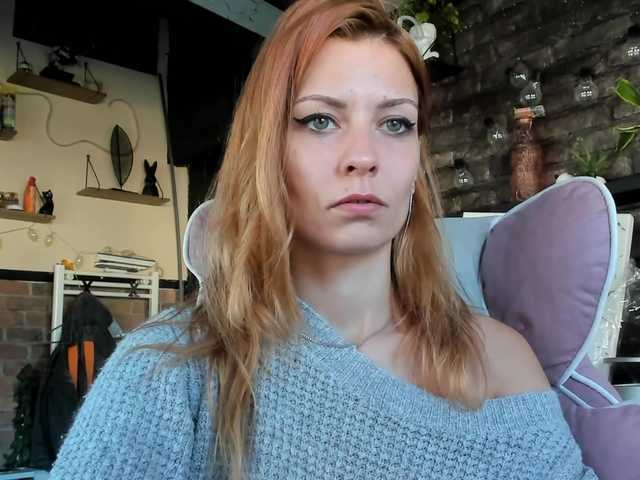 karo131324 live cam on BongaCams