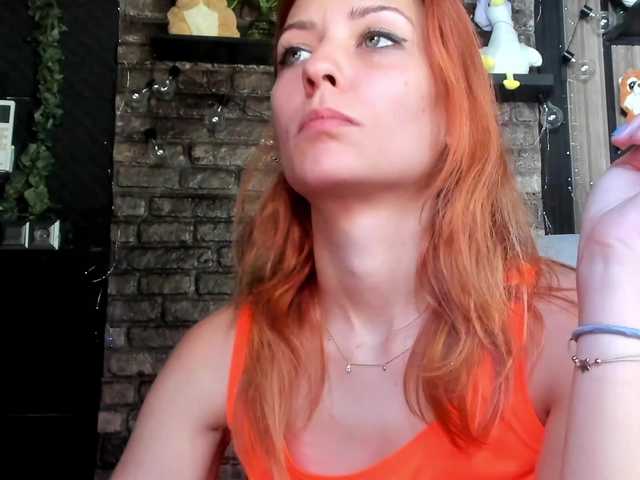 karo131324 live cam on BongaCams