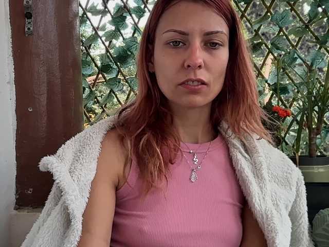 karo131324 Live Cam on BongaCams