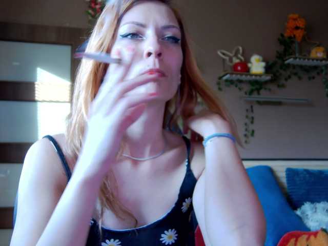 karo131324 live cam on BongaCams