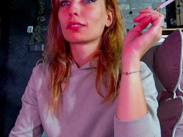 karo131324 live webcam show