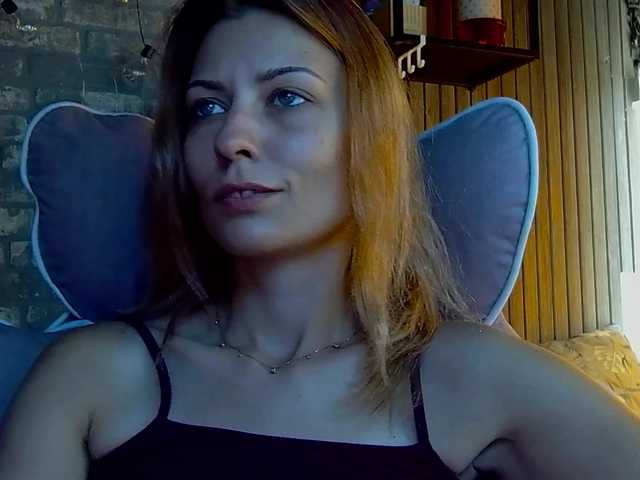 karo131324 live webcam show