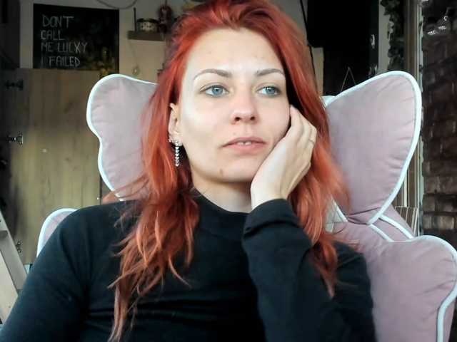 karo131324 live cam on BongaCams