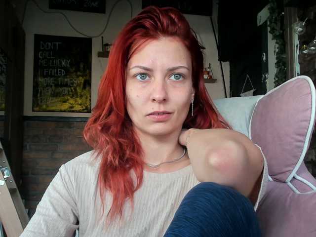 karo131324 live cam on BongaCams