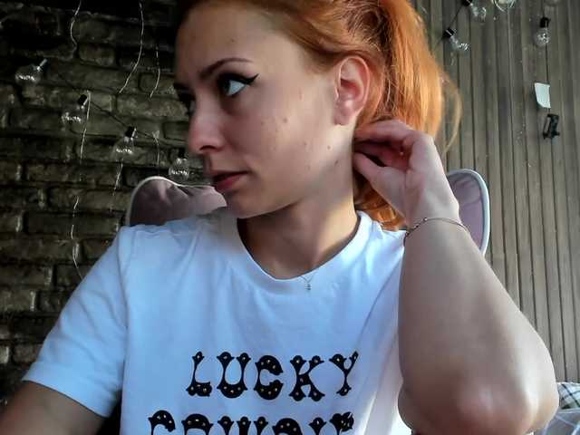 karo131324 live cam on BongaCams
