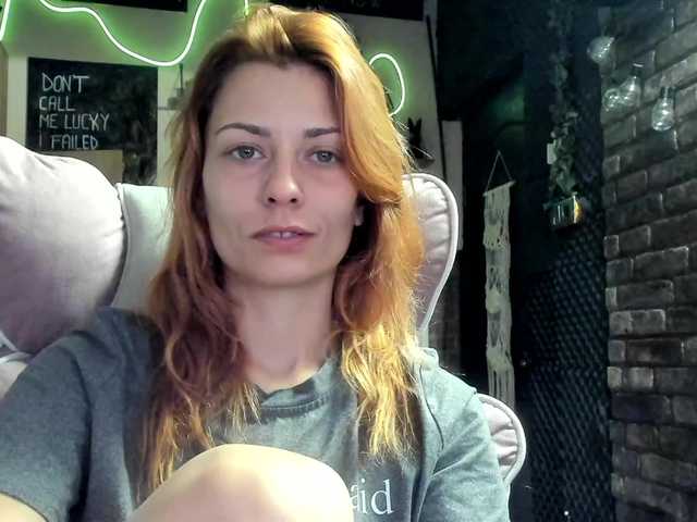 karo131324 live cam on BongaCams
