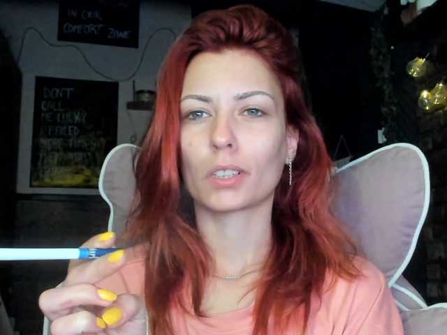 karo131324 live cam on BongaCams