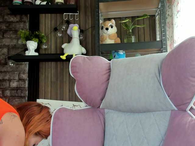 karo131324 live cam on BongaCams