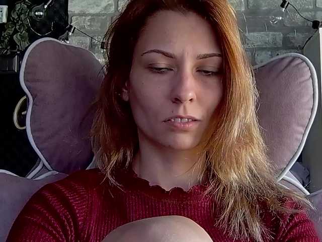 karo131324 live cam on BongaCams