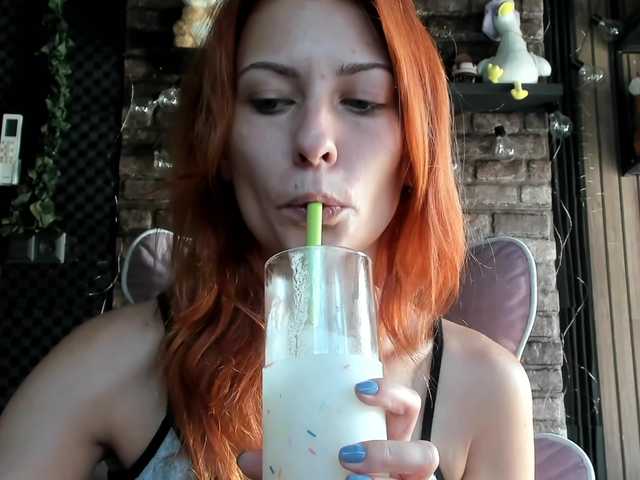 karo131324 live cam on BongaCams