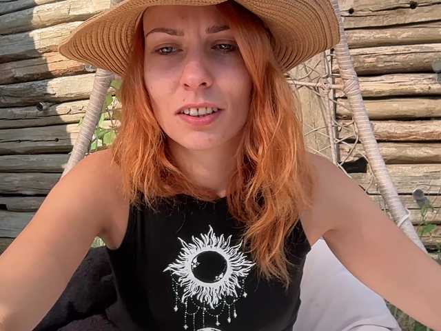 karo131324 live cam on BongaCams