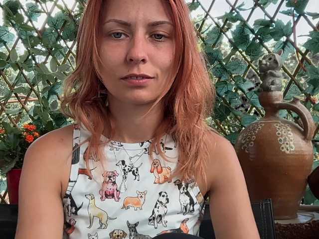 karo131324 live cam on BongaCams