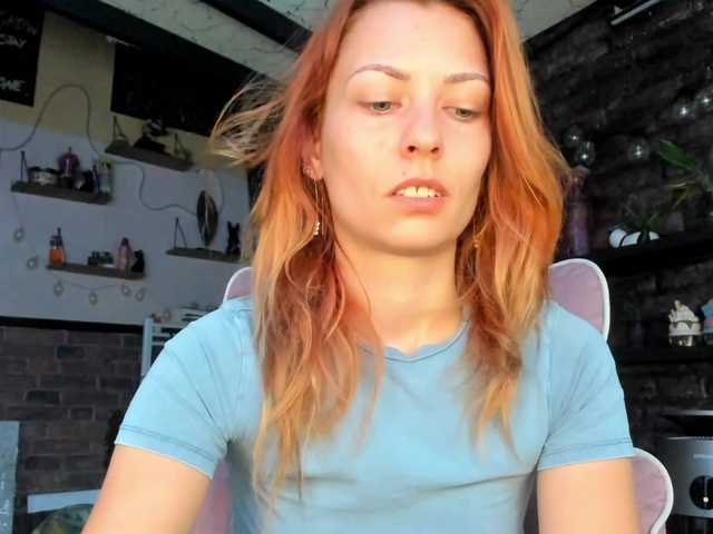 karo131324 live cam on BongaCams