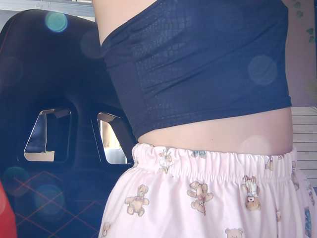 karo131324 live cam on BongaCams
