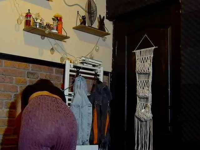 karo131324 live cam on BongaCams
