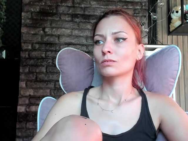 karo131324 live cam on BongaCams