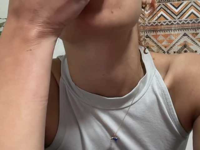 karo131324's BongaCams show and profile