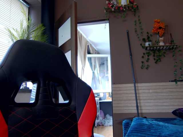 karo131324 live cam on BongaCams