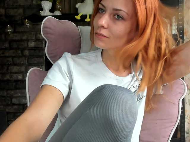 karo131324 live cam on BongaCams