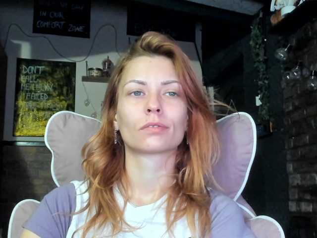 karo131324, en directo ahora en BongaCams