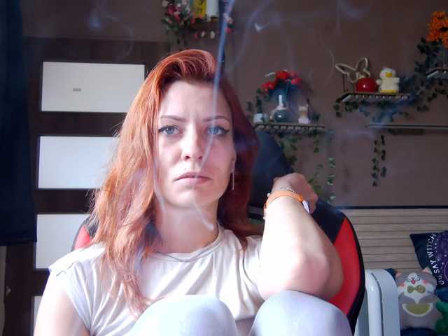 karo131324 live cam on BongaCams