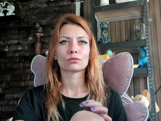 karo131324 live cam preview