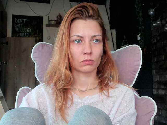 karo131324 live cam on BongaCams