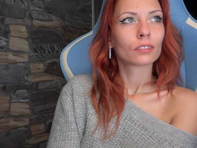 karo131324 live cam on BongaCams