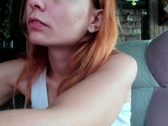 karo131324 live cam on BongaCams