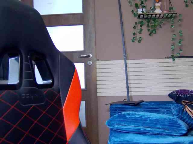 karo131324 webcam