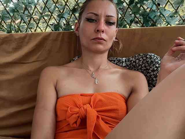 karo131324 webcam