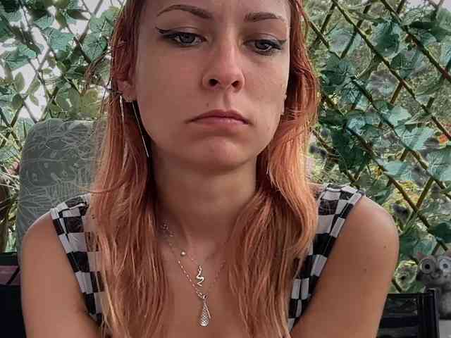 karo131324 webcam