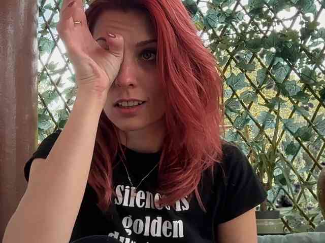 karo131324 webcam