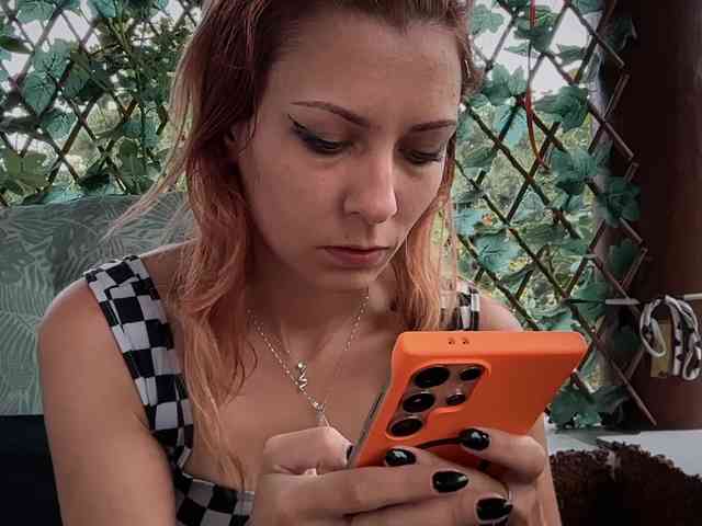 karo131324 webcam