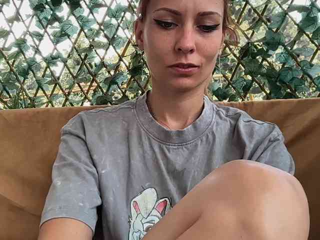 karo131324 webcam